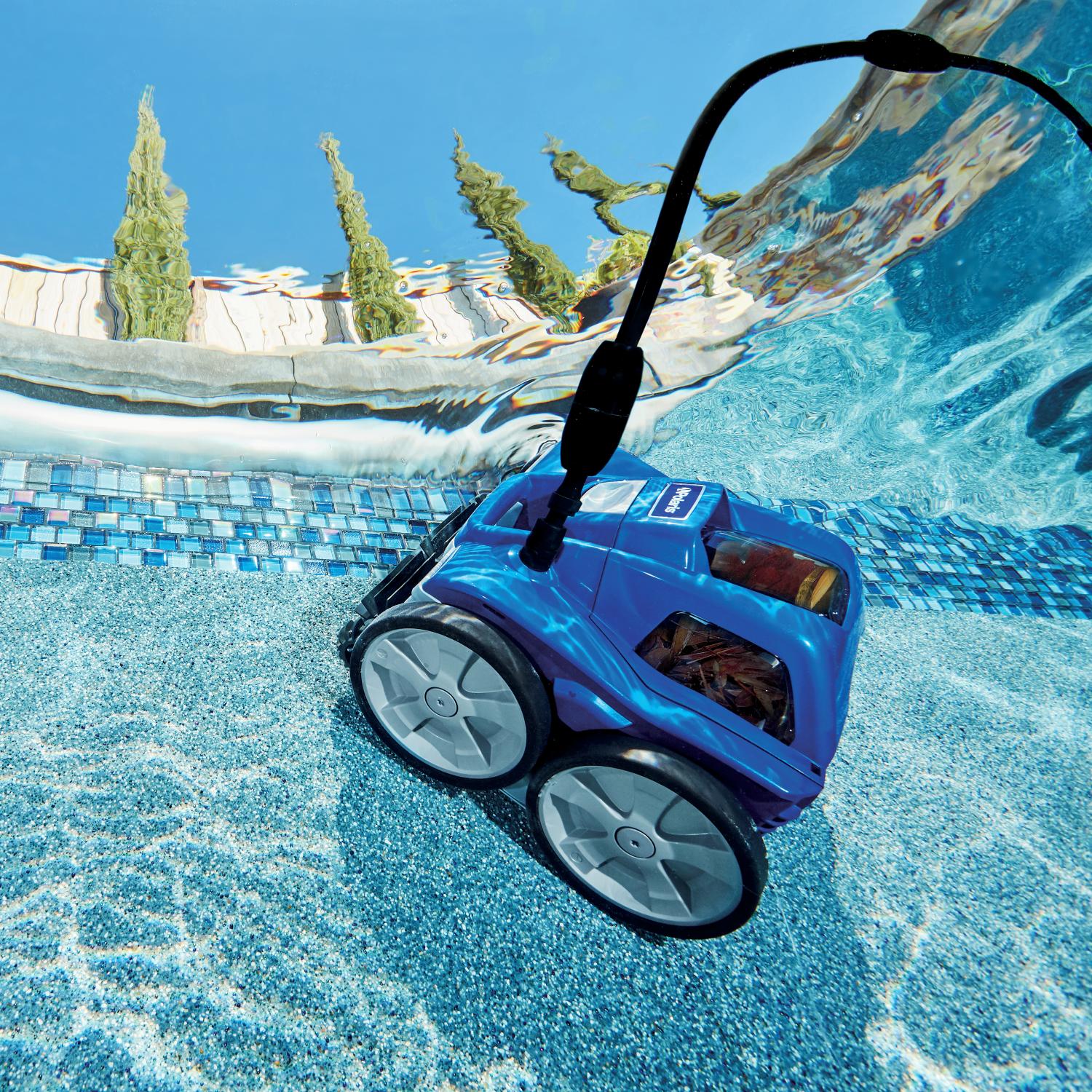 polaris-quattro-sport-1-swimming-pool-cleaner-worldwide-polaris